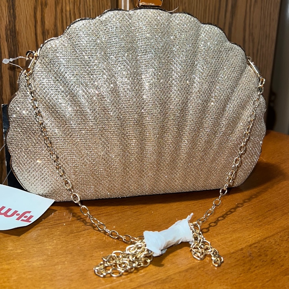 d’margeaux  gold Clutch   With chain nwt